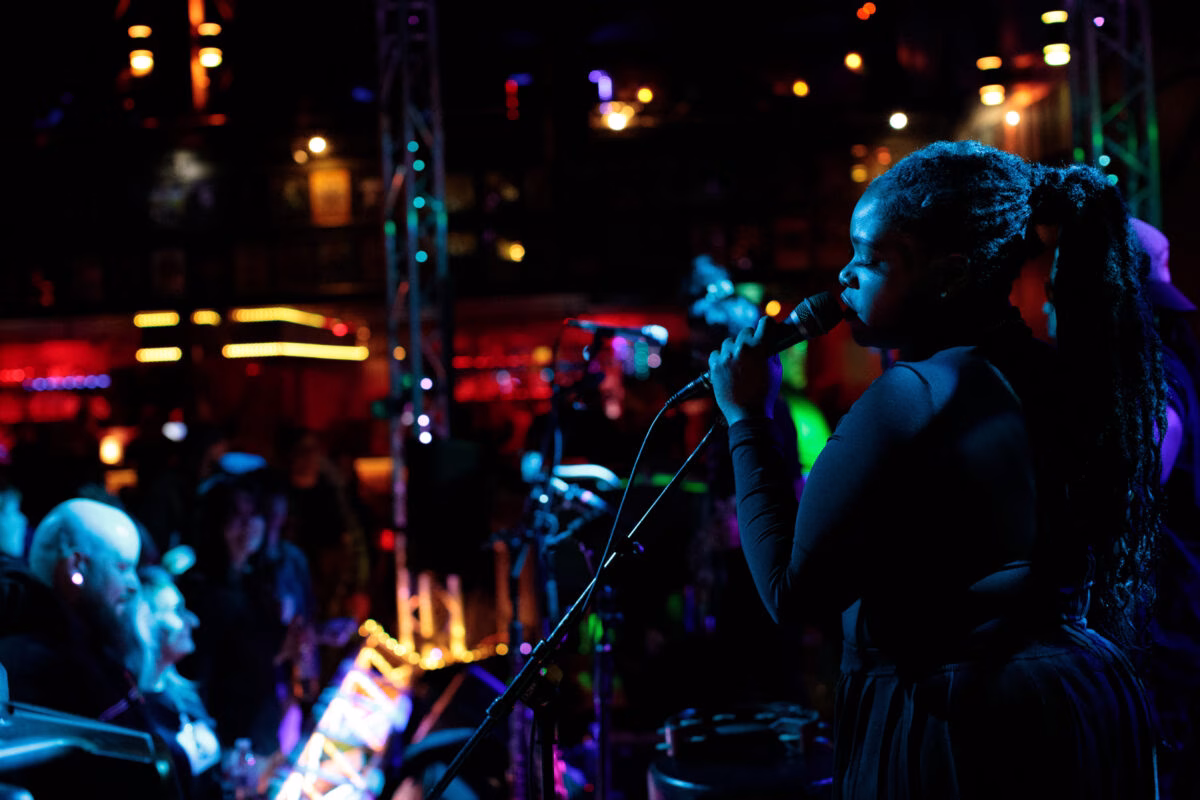 karl-denson-lost-on-main-chico-music-scene-curtis-pope-photography-2025-17-1 | Chico Music Scene