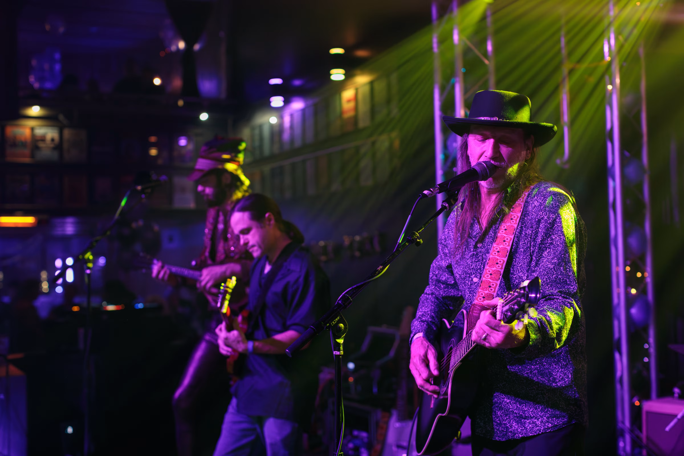 swamp-zen-nye-lost-on-main-chico-music-scene-curtis-pope-photography-2025-18-1 | Chico Music Scene