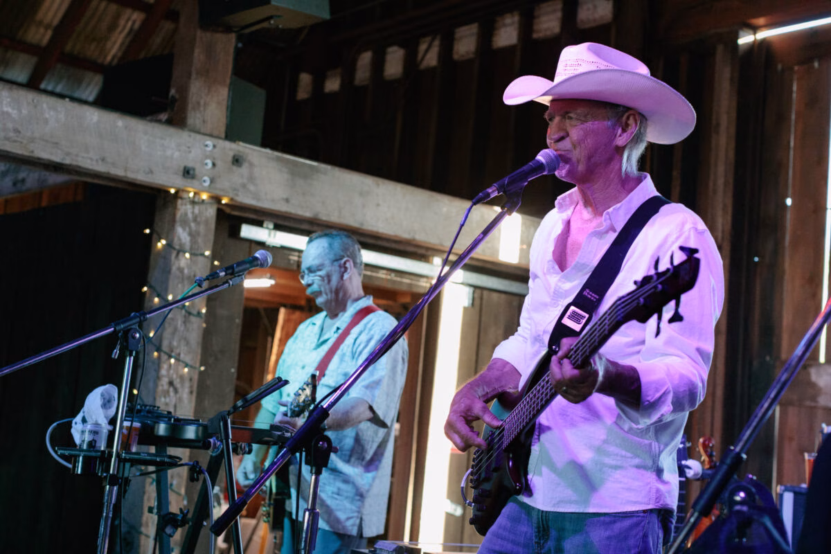 whiskey-river-band-the-barn-chico-music-scene-curtis-pope-photography-2025-9 | Chico Music Scene